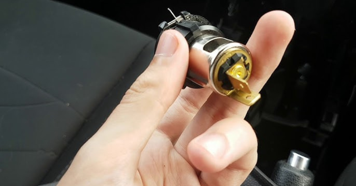 how to fix cigarette lighter socket in car